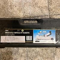 Cric idraulico a carrello 2 T con valigetta