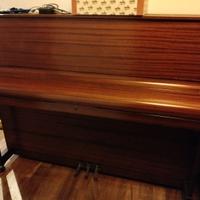 Pianoforte usato poco