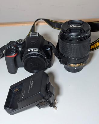 Nikon D3500 + obiettivo Nikkor 18-140.