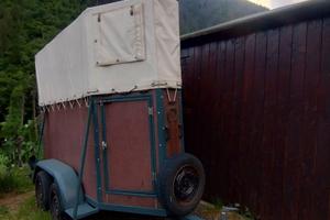 Trailer 1 posto