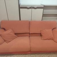 Divano tre posti