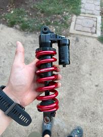 Rockshox super deluxe 230x65