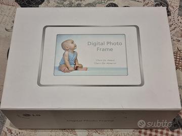 Digital photo frame LG PF 391