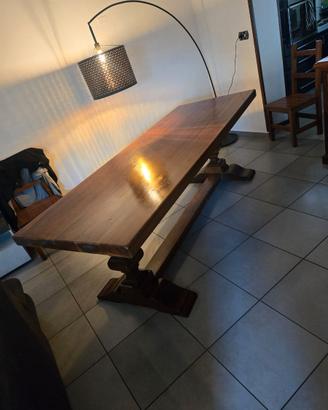 Tavolo Fratino in noce massello e sedie