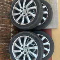 Cerchi in lega gommati alfa romeo