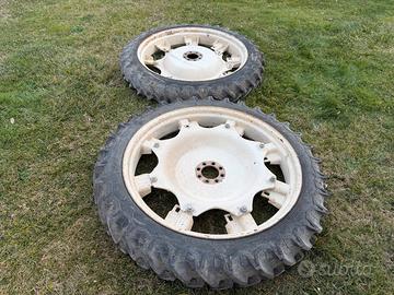 N.2 ruote strette posteriori trattore agricolo