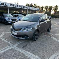 LANCIA Ypsilon 1.0 FireFly 5p. S&S Hybrid Oro