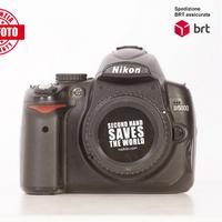 Nikon D5000