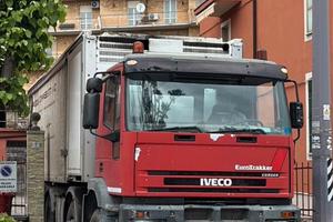 Camion per massetti sabbia e cemento
