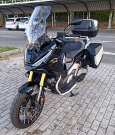 Honda X-ADV 750 (Mod. 2025) - Travel full opzional