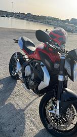 MV Agusta Brutale 675