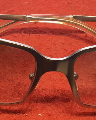 Occhiali da sole Sting modello 4557