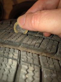 gomme invernali hankook 215 50 17 95v