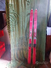 Sci vintage in legno con lamine in ferro - 150 cm