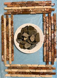 Ciottoli di fiume verdi, ma tagliati sfusi.