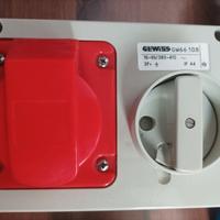 materiale elettrico in blocco 380 volt connettori