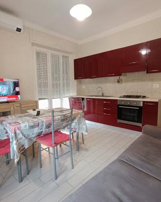 Trilocale centrale Alassio 300mt dalla spiaggia 