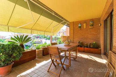 CASA SEMINDIPENDENTE A PINETO