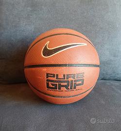 Pallone Basket Nike Pure Grip Airlock palla outdoo