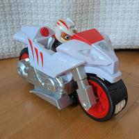 Wild Cat con veicolo Paw Patrol 