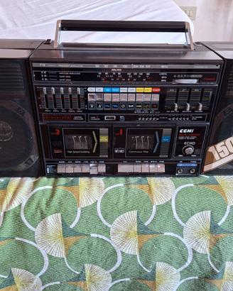 Stereo con casse laterali