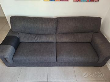 Divano poltrone e sofà - 4 posti in tessuto grigio