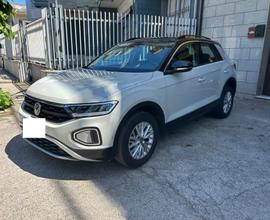 VOLKSWAGEN T-Roc 1.0 TSI style