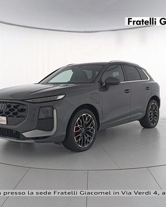 Audi Q3 1.5 e-hybrid business 272cv s-tronic