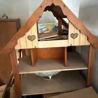 Casetta bambole legno
