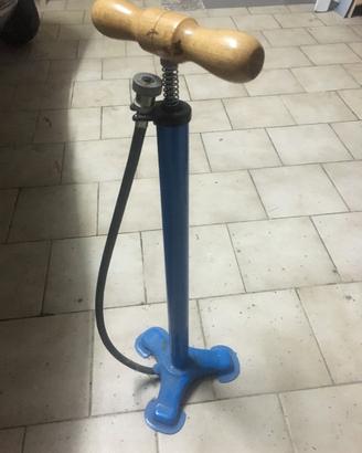 Pompa per bicicletta