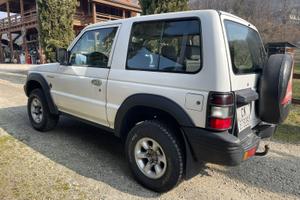 MITSUBISHI Pajero ('82-'00) - 1993