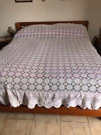 Coperta in pizzo matrimoniale anni 80” bianca