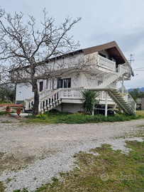 Sol. Indipendente con terreno e capannone