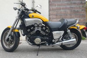 YAMAHA V-MAX 1200