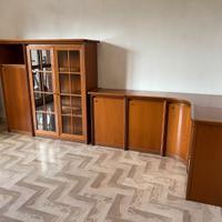 Vetrina e credenza salotto (in massello)