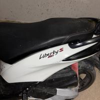 Carene laterali piaggio liberty