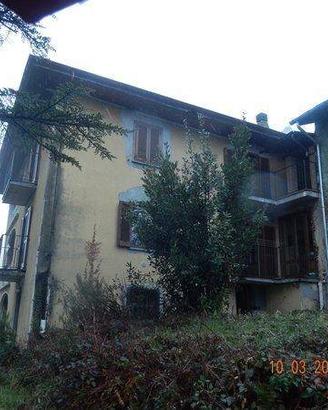 Immobile in asta di 383 m² con più di 5 locali a P