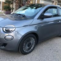 Fiat 500 500e Berlina 43 KW TETTO PANOR. PREZZO SP