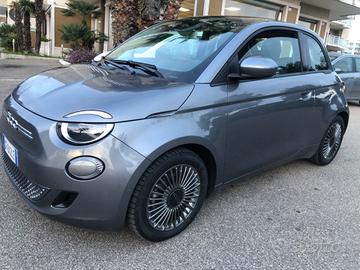 Fiat 500 500e Berlina 43 KW TETTO PANOR. PREZZO SP