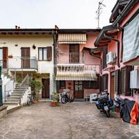 TRILOCALE CON RUSTICO