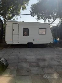 Roulotte Bustners Club 450