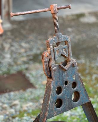 CAVALLETTO DA IDRAULICO