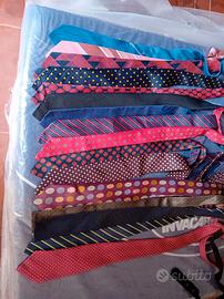 cravatte in seta e misto seta