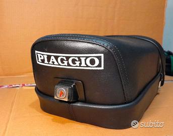 Sella vespa et3 con serratura originale e logo pia