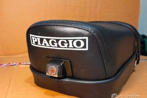 Sella vespa et3 con serratura originale e logo pia