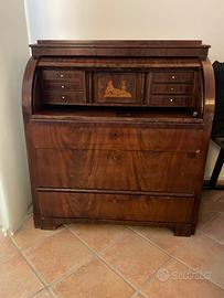 Secretaire cassettiera