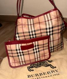 Borsa burberry a mano o spalla con pochette