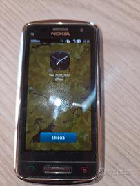 nokia c6-01 