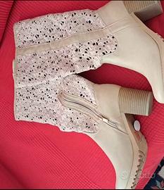 Stivali NUOVI estivi n.37