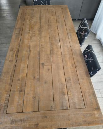 Tavolo in legno da giardino/interno